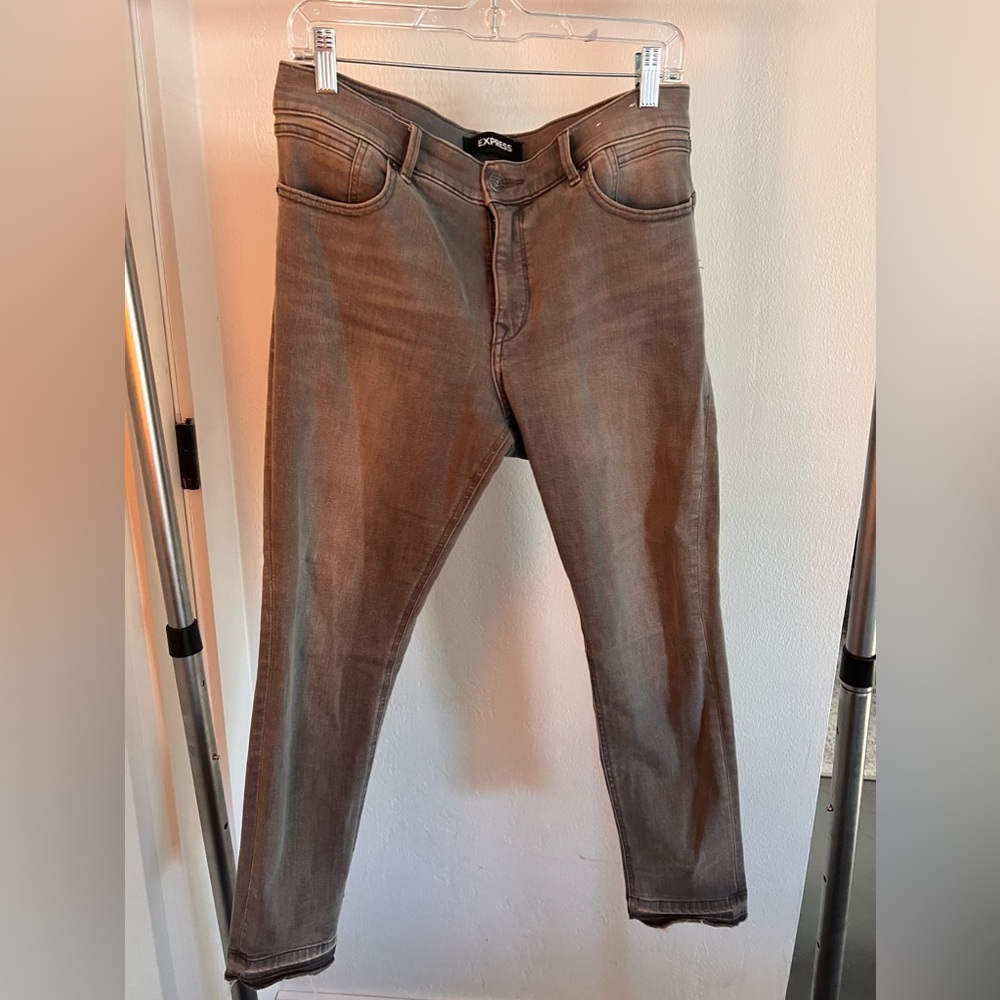 Perfect lift ankle mid rise leggings express size 12 gray